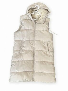 GUC Women’s Cream Long Hooded Puffer Vest Fall Spring Size XL